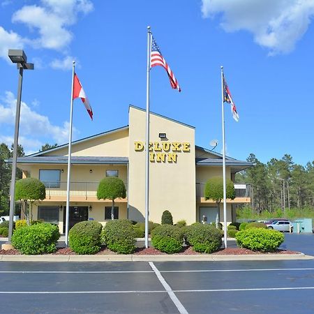 Deluxe Inn - Fayetteville I-95 מראה חיצוני תמונה